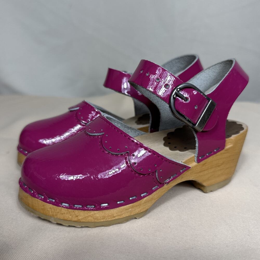 Hanna Andersson Pink Patent Leather Wooden Mules Clogs Heritage Kids EU 27